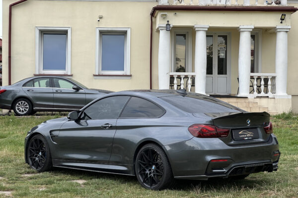 BMW M4 F82