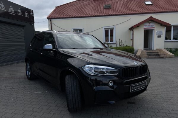 BMW X5 M50d